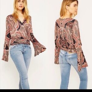 Free People Fiona Jersey Wrap‎ Paisley Bell Sleeve Top Size XS